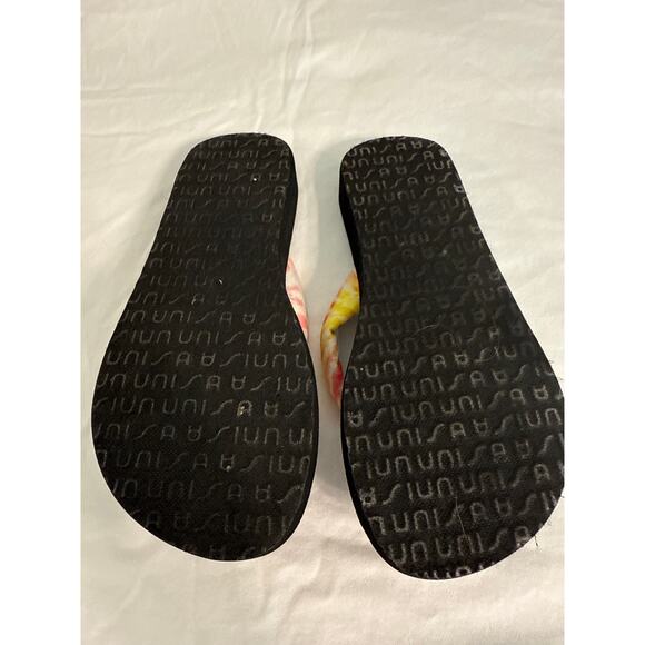 Unisa Flip Flops - Picture 3 of 3